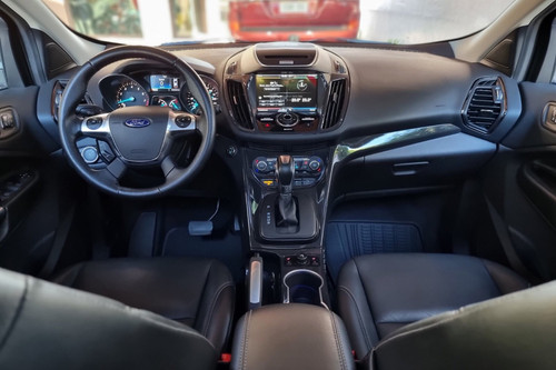 Old 2016 Ford Escape 2.0L Titanium EcoBoost