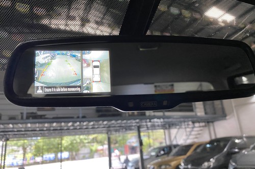 Used 2020 Nissan NP300 Navara 2.5L 4x2 EL 7AT Calibre