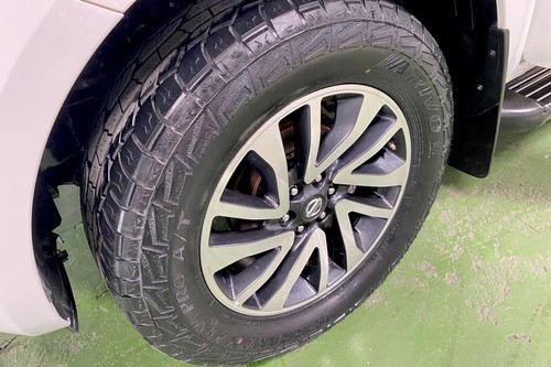 Used 2020 Nissan NP300 Navara 2.5L 4x2 EL 7AT Calibre