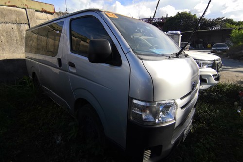 2nd Hand 2018 Toyota Hiace Commuter 3.0 M/T