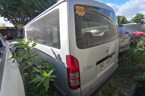 Second hand 2018 Toyota Hiace Commuter 3.0 M/T 