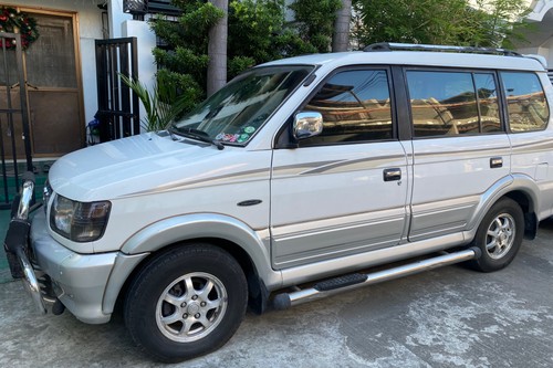 Second hand 2001 Mitsubishi Adventure 2.0L GLS Sport MT 