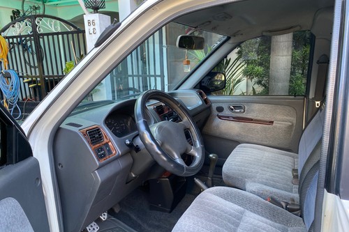 2nd Hand 2001 Mitsubishi Adventure 2.0L GLS Sport MT