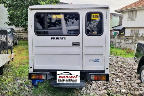 Old 2023 Mitsubishi L300 2.0L Exceed MT