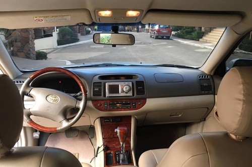 Used 2004 Toyota Camry 2.0G