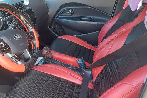 Old 2016 Kia Rio Hatchback 1.4L EX AT
