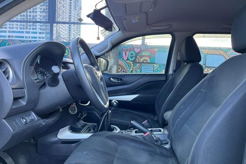 Used 2017 Nissan NP300 Navara 2.5L EL MT 4x2