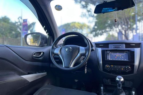 Used 2017 Nissan NP300 Navara 2.5L EL MT 4x2