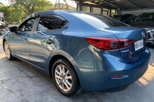 Old 2018 Mazda 3 Sedan 1.6 V AT