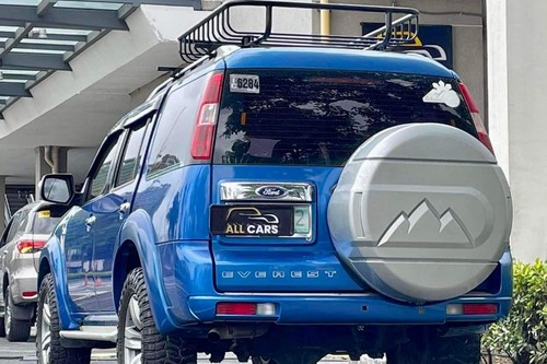 Second hand 2011 Ford Everest 2.0L Turbo Sport 4x2 AT 
