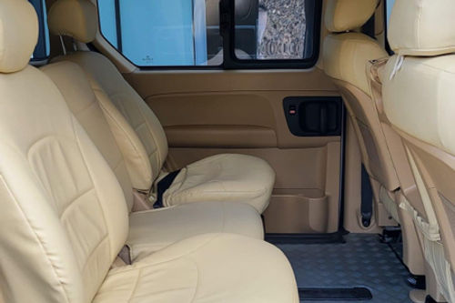 Used 2019 Hyundai Grand Starex GLS CRDIVGT (10s)- U(Swivel seats) AT