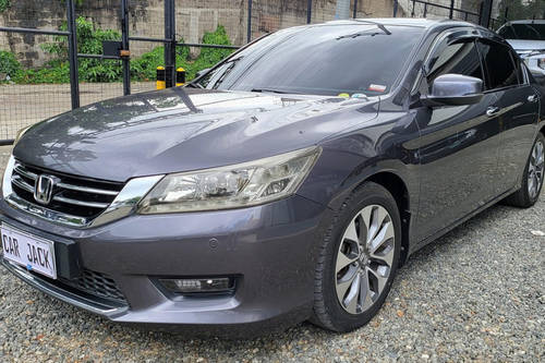 Second hand 2015 Honda Accord 3.5 SV AT V6 