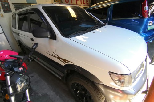 Second hand 2002 Isuzu Crosswind XTO AT 