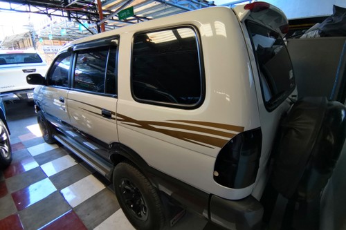 Used 2002 Isuzu Crosswind XTO AT