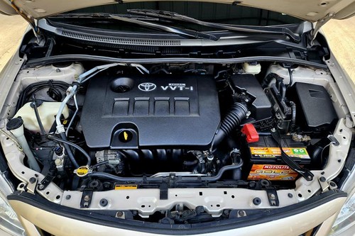 Used 2013 Toyota Corolla Altis 1.6 V AT