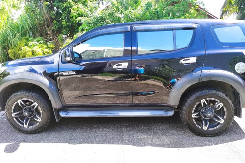 Second hand 2015 Chevrolet Trailblazer 2.8 6AT 4X2 L 