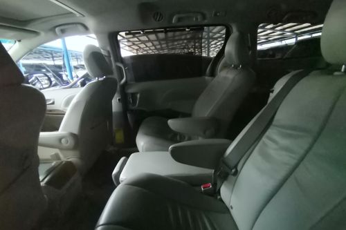 Used 2022 Toyota Sienna Luxury