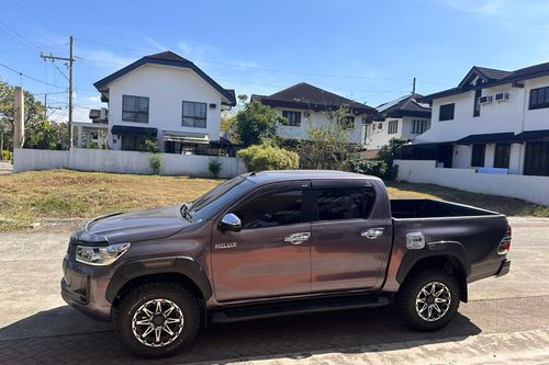 Old 2021 Toyota Hilux 2.4L G 2WD MT