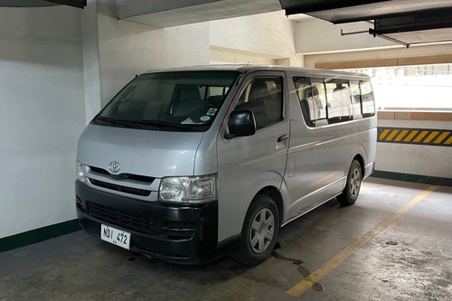 Second hand 2009 Toyota Hiace GL Grandia M/T 