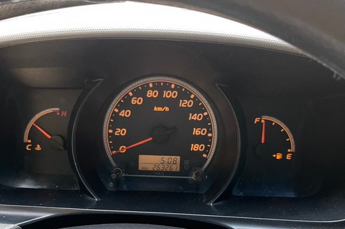 Old 2009 Toyota Hiace GL Grandia M/T