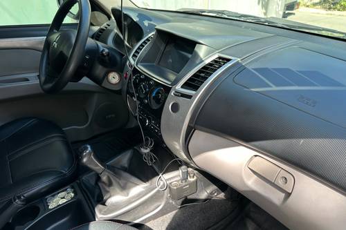 Used 2016 Mitsubishi Montero Sport GLX 2WD MT