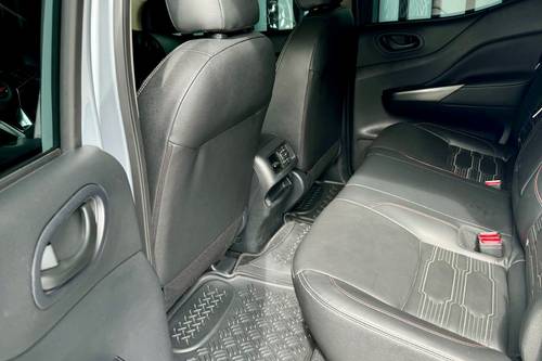 Used 2021 Nissan NP300 Navara 2.5L Pro-4X AT 4x4