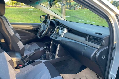 2nd Hand 2018 Toyota Innova 2.0 E Gas MT