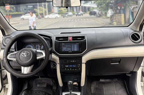 Old 2019 Toyota Rush 1.5 E AT