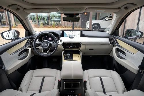 Second hand 2025 Mazda CX-90 3.3L AWD HEV Turbo Exclusive 