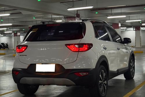 Second hand 2023 Kia Stonic EX AT 