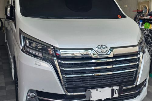 Second hand 2022 Toyota Hiace Super Grandia Elite AT 