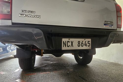 Second hand 2016 Isuzu D-Max 3.0 4x2 LS-A MT 