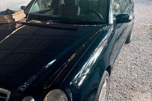 2009 Mercedes-Benz E220