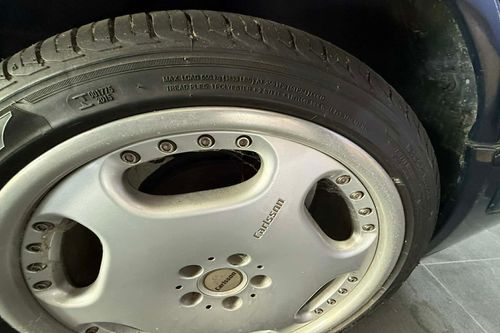 2nd Hand 2009 Mercedes-Benz E220 2.2 L AT