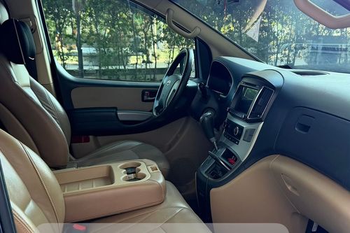 Second hand 2019 Hyundai Grand Starex GLS Gold 