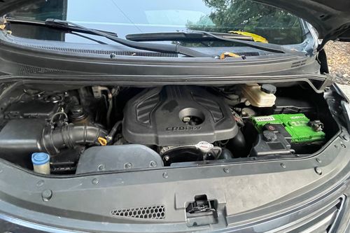 2018 Hyundai Grand Starex