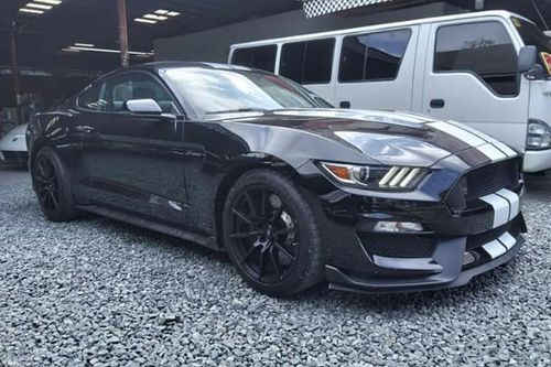 Old 2017 Shelby Mustang GT350