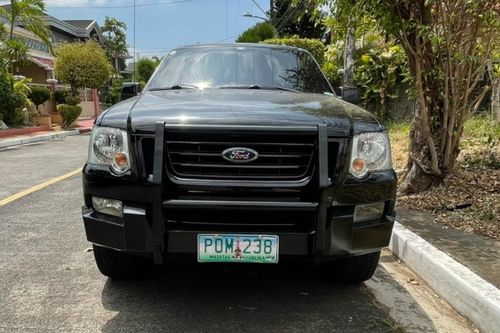 Second hand 2010 Ford Explorer 4.0L XLT AT 