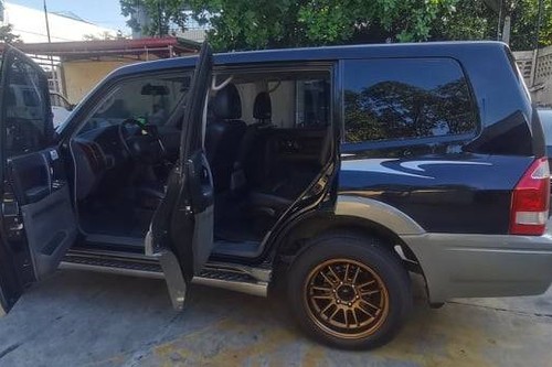 2nd Hand 2004 Mitsubishi Pajero GLS 3.8 V6 Gas 4WD AT