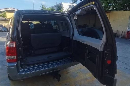 Used 2004 Mitsubishi Pajero GLS 3.8 V6 Gas 4WD AT