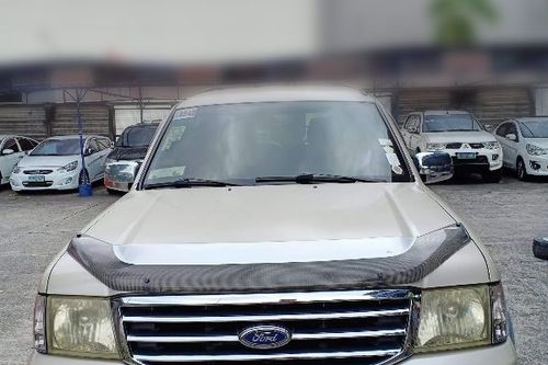 Second hand 2006 Ford Everest 2.5L Limited AT 