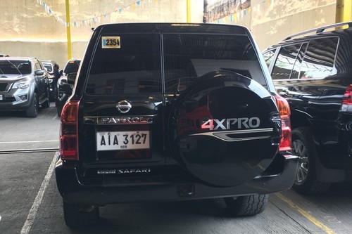 Old 2015 Nissan Patrol Super Safari 3.0L Super Safari AT
