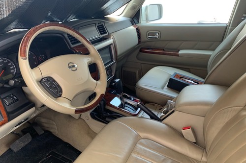 Used 2010 Nissan Patrol Super Safari 3.0L Super Safari AT