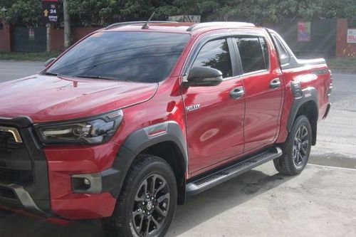 Second hand 2021 Toyota Hilux Conquest 2.4 4x2 A/T 