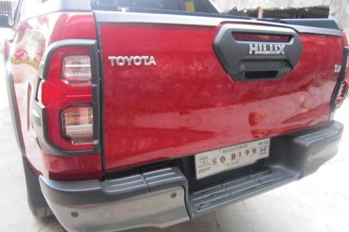 Second hand 2021 Toyota Hilux Conquest 2.4 4x2 A/T 