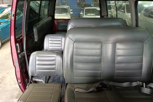 Used 2013 Nissan Urvan 15 Seater SHUTTLE