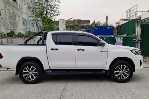 Used 2020 Toyota Hilux Conquest 2.8 4x4 M/T