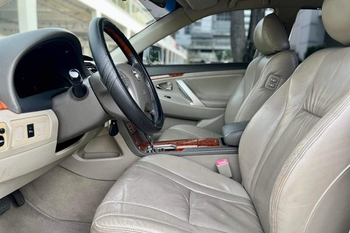 Old 2008 Toyota Camry 2.4 V AT