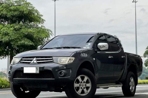 Old 2012 Mitsubishi Strada GLX V 2WD 2.5 AT