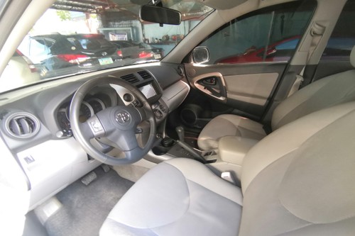 Used 2007 Toyota RAV 4 2.4L AT FWD